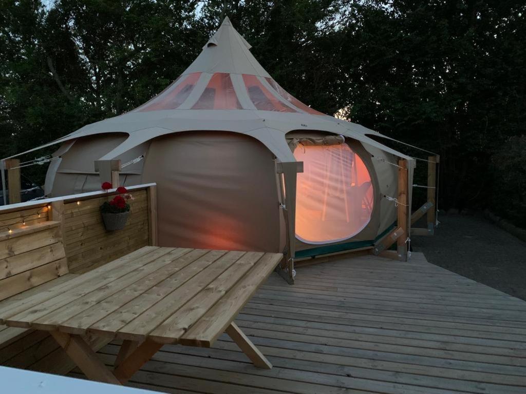 Romantic Luxus Glamping 3 Idestrup Экстерьер фото